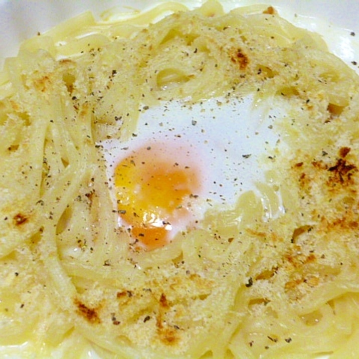 レトルトソースと冷凍うどんで♪カルボナーラうどん